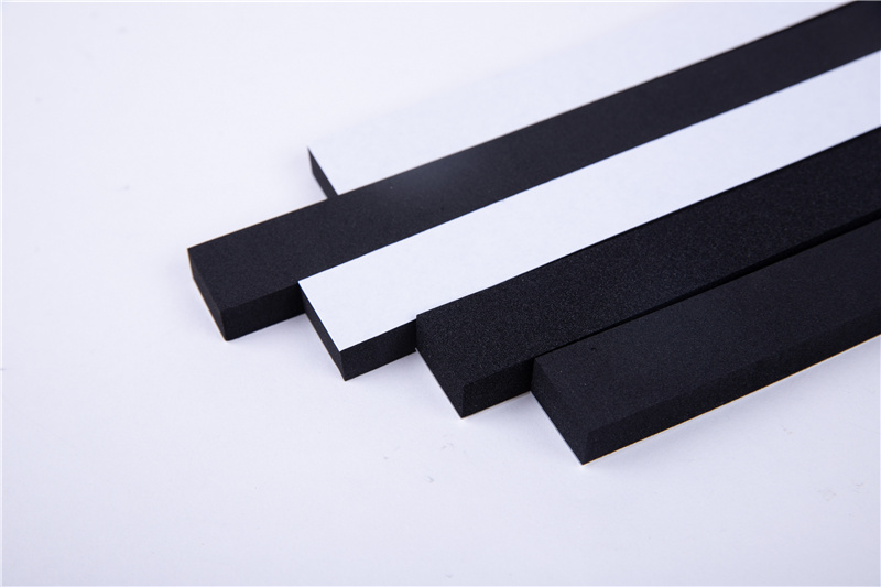 CR減(jian)震保溫條(tiao)